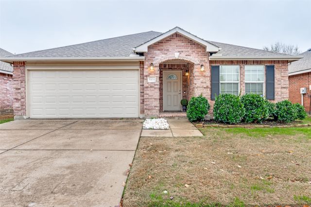 3404 Highpoint Drive, Denton, TX 76210