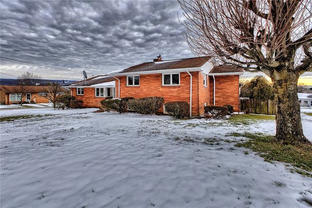 1285 Scenic Drive, Latrobe, PA 15650