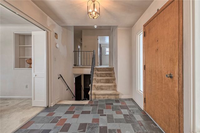 1285 Scenic Drive, Latrobe, PA 15650