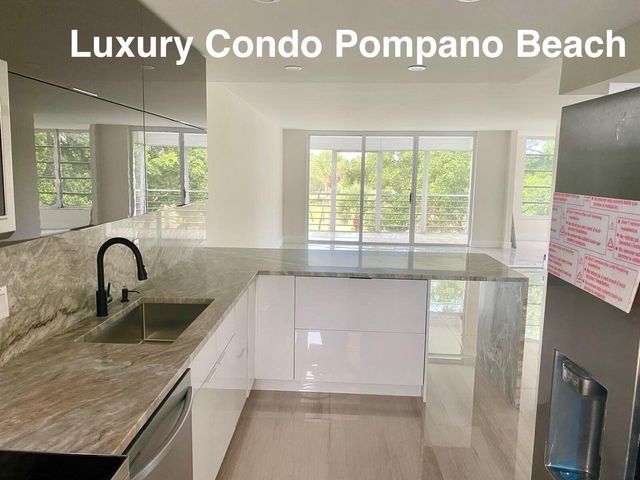 3960 Oaks Clubhouse Drive 401, Pompano Beach, FL 33069