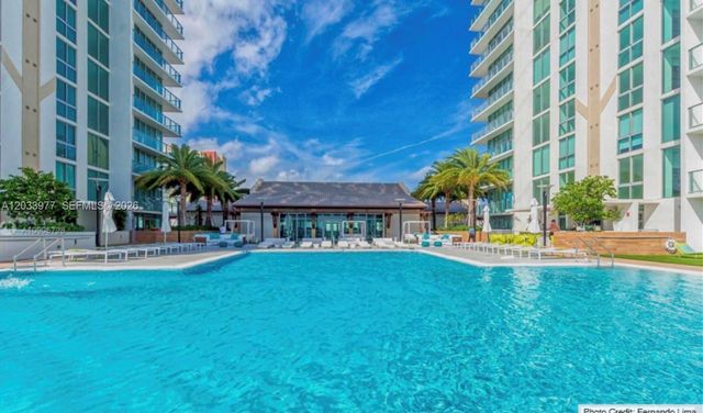 330 Sunny Isles Blvd 5-2002, Sunny Isles Beach, FL 33160