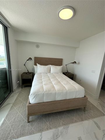 330 Sunny Isles Blvd 5-2002, Sunny Isles Beach, FL 33160