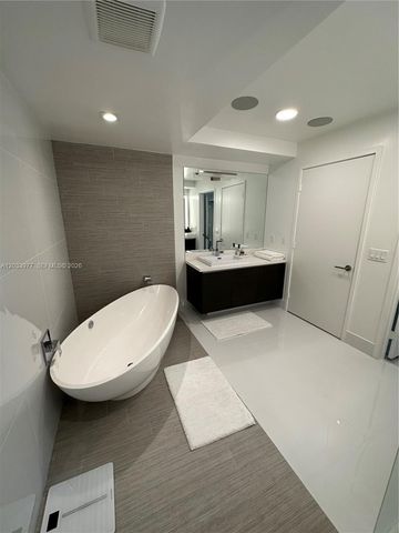 330 Sunny Isles Blvd 5-2002, Sunny Isles Beach, FL 33160