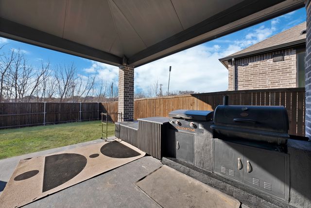 449 Beechwood Drive, Lavon, TX 75166