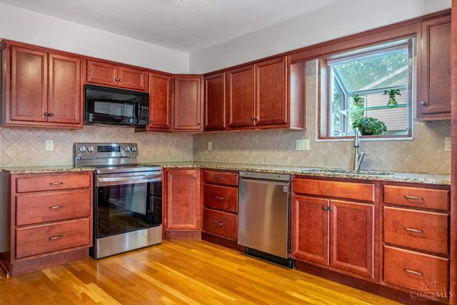 226 Bernard Drive, Monroe, OH 45050