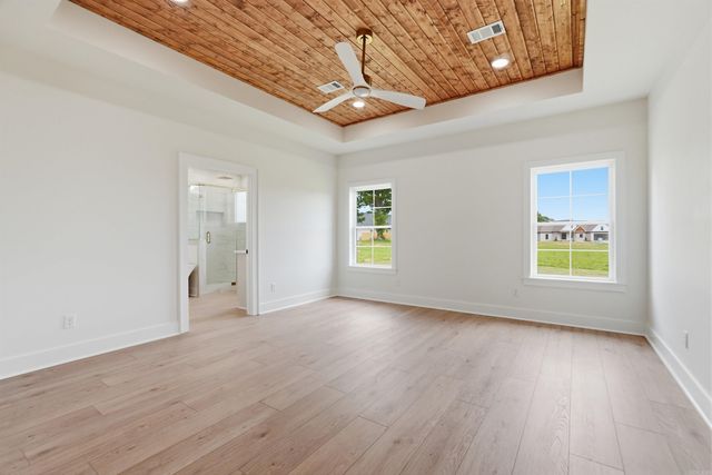 1214 Affirmed Drive, Searcy, AR 72143