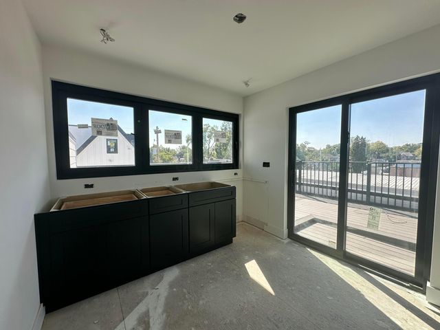 1095 W 3rd Avenue, Columbus, OH 43212