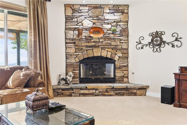 27021 Barkes Way, Tehachapi, CA 93561