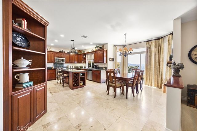 27021 Barkes Way, Tehachapi, CA 93561