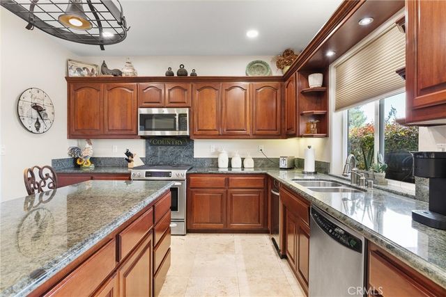 27021 Barkes Way, Tehachapi, CA 93561
