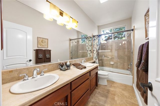 27021 Barkes Way, Tehachapi, CA 93561