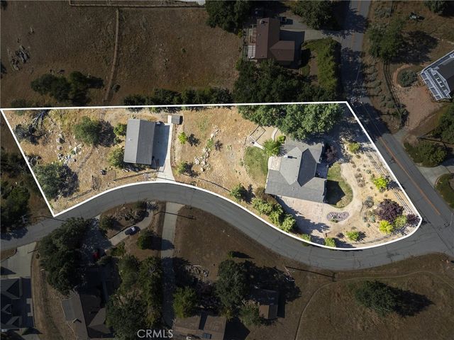 27021 Barkes Way, Tehachapi, CA 93561