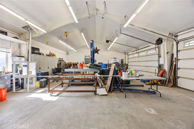 27021 Barkes Way, Tehachapi, CA 93561