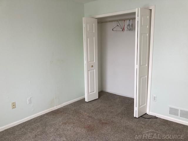 30783 Hidden Pines Lane, Roseville, MI 48066