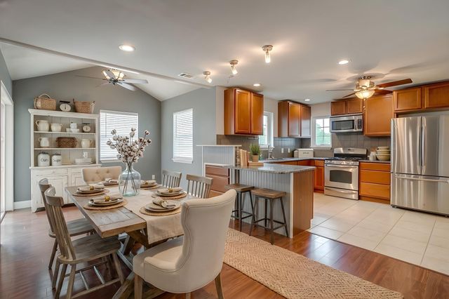 127 County Road 319b, Alvarado, TX 76009