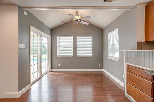 127 County Road 319b, Alvarado, TX 76009