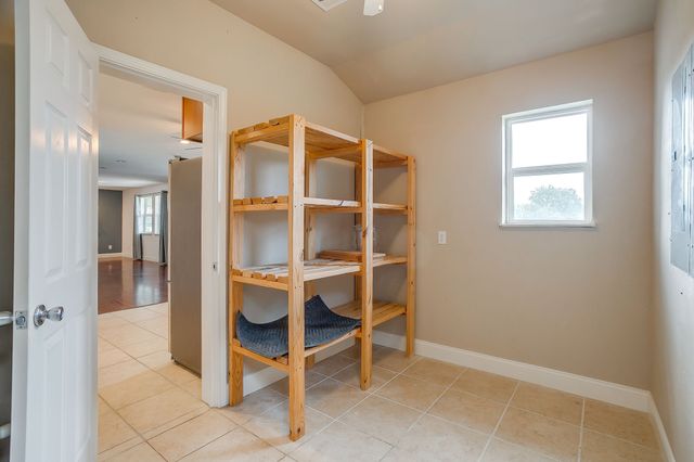 127 County Road 319b, Alvarado, TX 76009