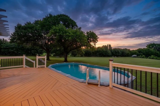 127 County Road 319b, Alvarado, TX 76009