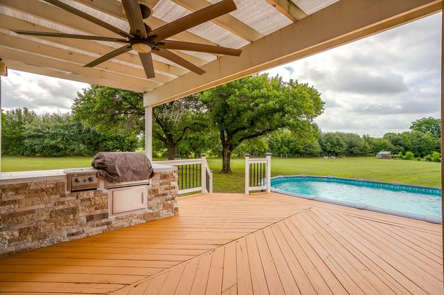 127 County Road 319b, Alvarado, TX 76009