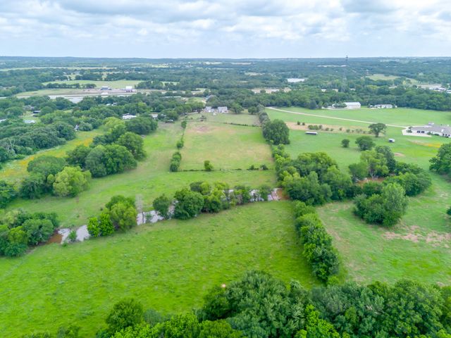 127 County Road 319b, Alvarado, TX 76009