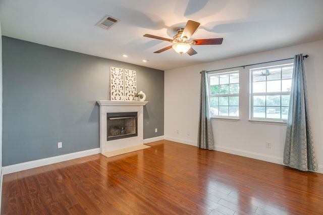 127 County Road 319b, Alvarado, TX 76009