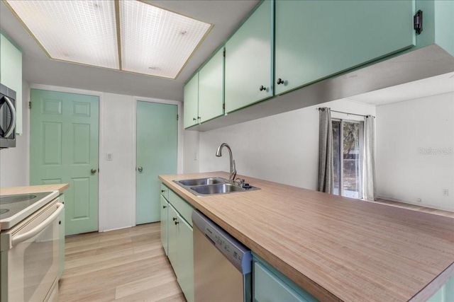 58 ARNONI DRIVE, Dunedin, FL 34698