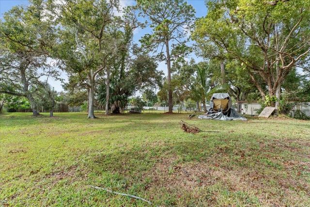 58 ARNONI DRIVE, Dunedin, FL 34698