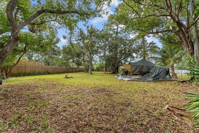 58 ARNONI DRIVE, Dunedin, FL 34698