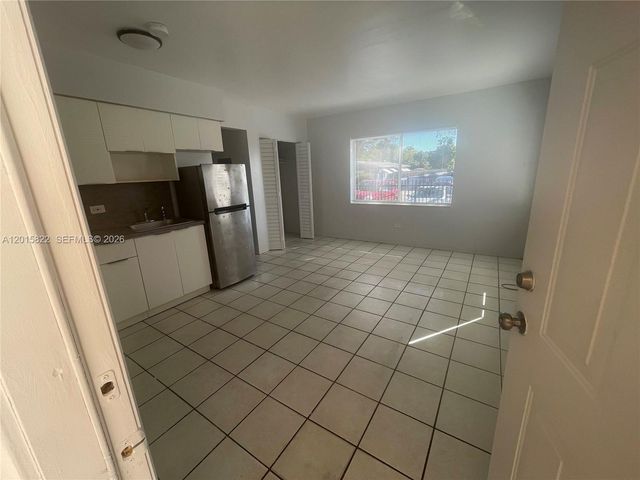 14305 NE 6th Ave 1, North Miami, FL 33161