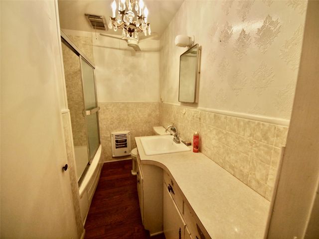 804 Kentucky Street, Graham, TX 76450