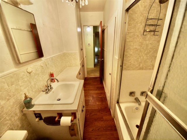 804 Kentucky Street, Graham, TX 76450