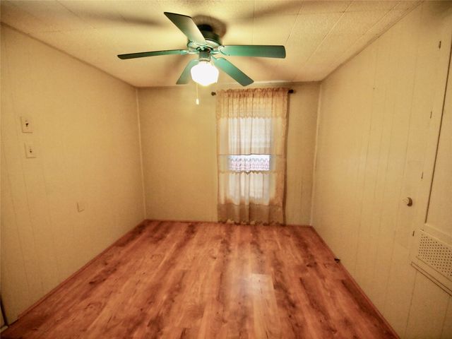 804 Kentucky Street, Graham, TX 76450