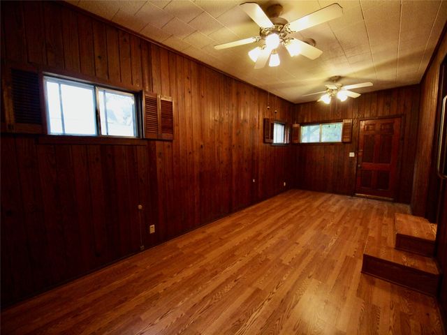 804 Kentucky Street, Graham, TX 76450