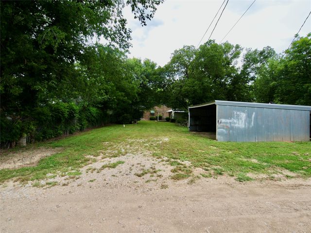 804 Kentucky Street, Graham, TX 76450