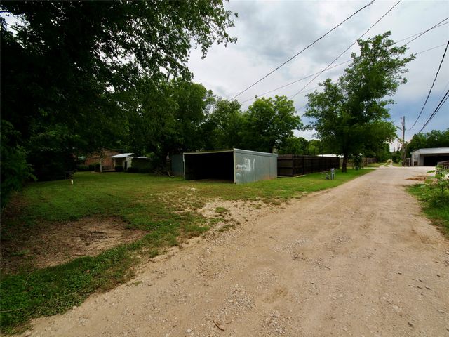 804 Kentucky Street, Graham, TX 76450