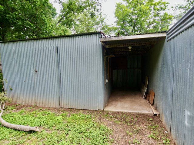 804 Kentucky Street, Graham, TX 76450