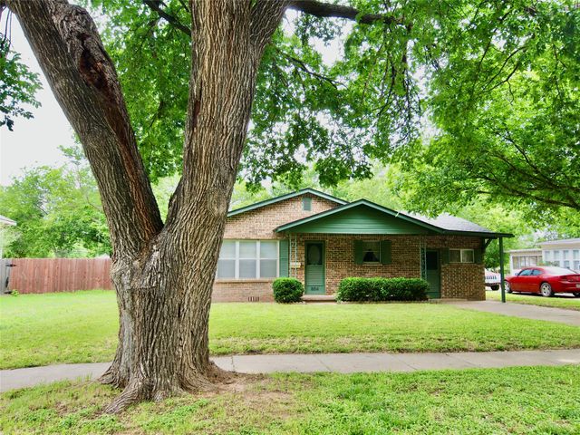 804 Kentucky Street, Graham, TX 76450