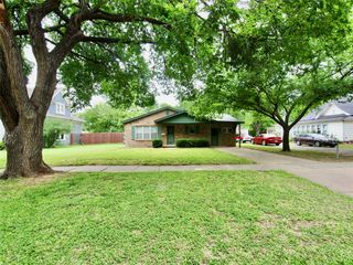 804 Kentucky Street, Graham, TX 76450
