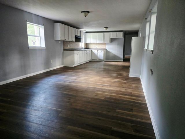 10858 Mill Creek Drive N, Plantersville, TX 77363