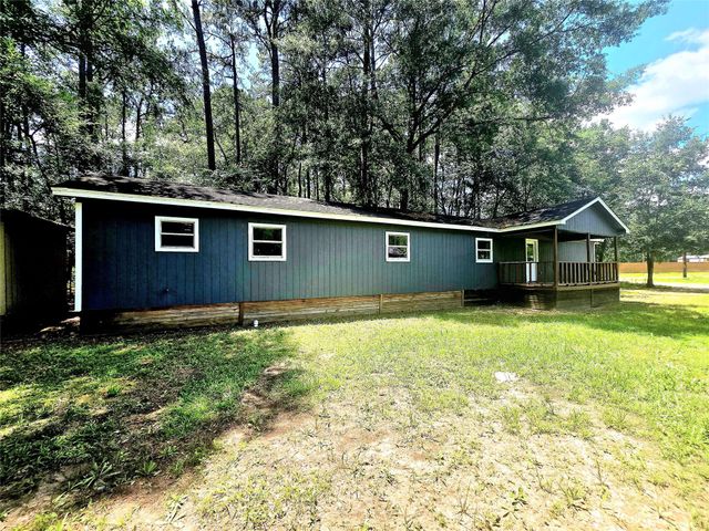 10858 Mill Creek Drive N, Plantersville, TX 77363