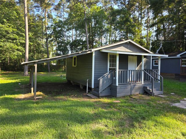 10858 Mill Creek Drive N, Plantersville, TX 77363
