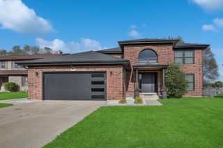 810 Kent Circle, Bartlett, IL 60103