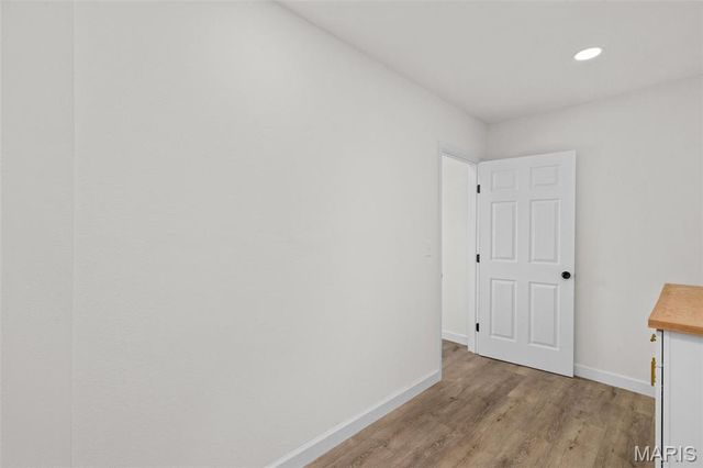 3 Nob Hill Lane, St Louis, MO 63130