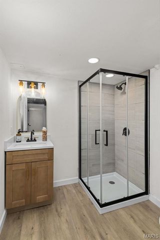 3 Nob Hill Lane, St Louis, MO 63130