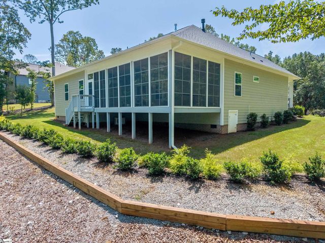 3103 Chatham Drive, Seneca, SC 29678