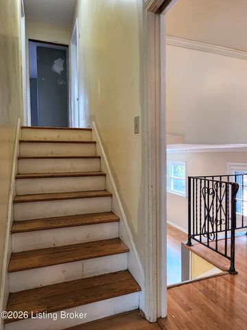 2109 Gateway Ct, Jeffersontown, KY 40299