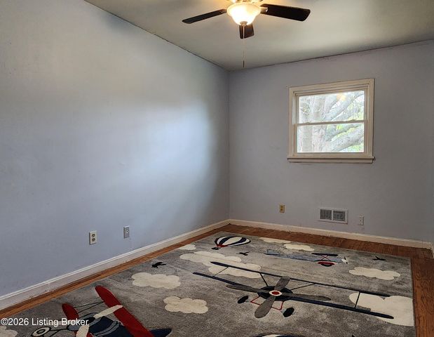 2109 Gateway Ct, Jeffersontown, KY 40299