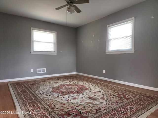 2109 Gateway Ct, Jeffersontown, KY 40299