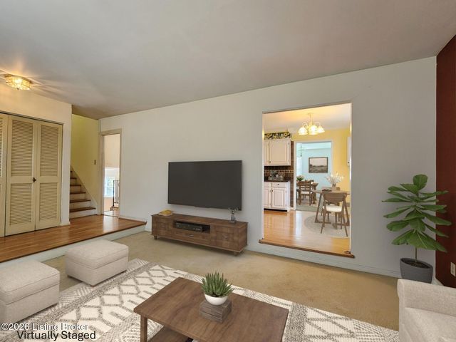 2109 Gateway Ct, Jeffersontown, KY 40299