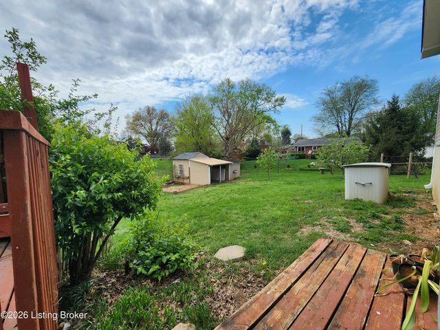2109 Gateway Ct, Jeffersontown, KY 40299